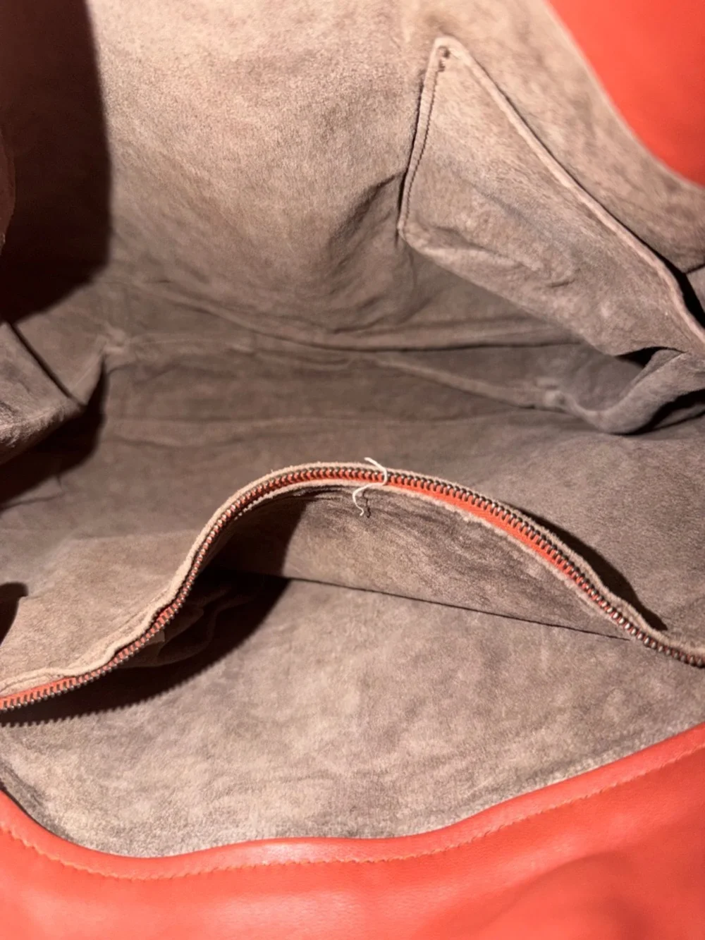 Bottega Veneta Intrecciato in Corallo priced to sell! Pristine condition! - Picture 10 of 16